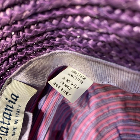 Hat - Picture 2 of 3